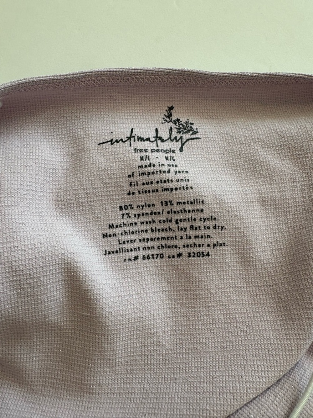 Free People Intimately Women's Lilac Shimmer Cropped Tank Top M/L - Picture 4 of 4